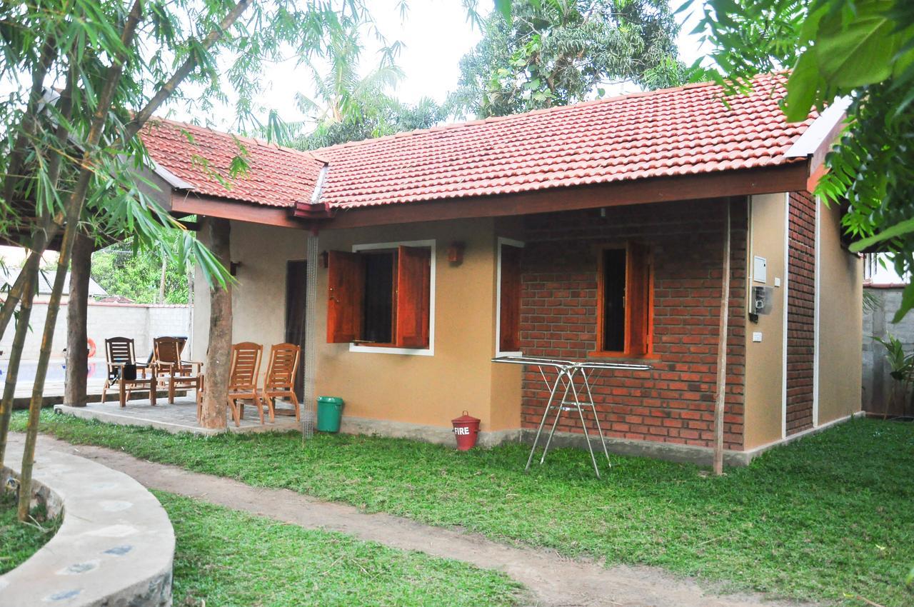 Villa Shade Negombo Buitenkant foto